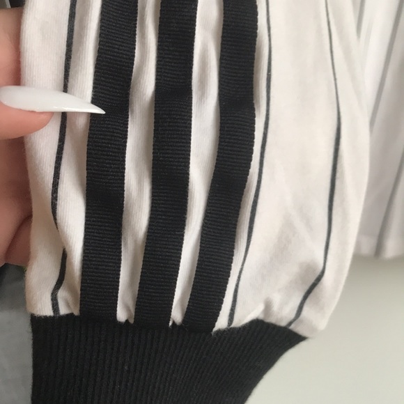 Adidas long sleeve - Picture 3 of 6